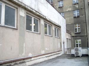 1768805_pohled na společenský sál z terasy