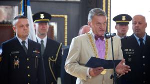 prijeti_deti_policistu_03