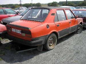 x176_i_skoda_120_cervena_jpg
