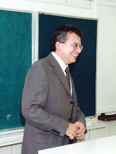 jan_kasl_znovu_pred_tabuli_jpg