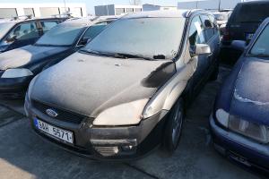 10_25_ford_focus_9ah_5571
