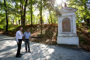 otevreni_zrekonstruovane_Krizove_cesty_na_Petrine_03